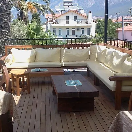 Boutique Suites At The Moonlight Apartment